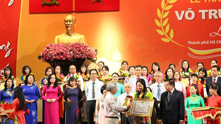 Giải thưởng "Võ Trường Toản"