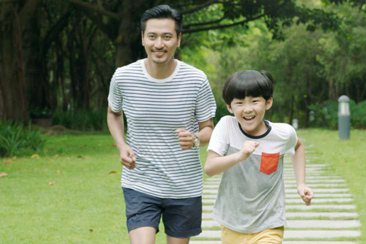 Giúp con vượt qua những khó khăn đầu đời