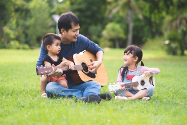 Sự hiện diện của cha trong gia đình tạo sự quân bình cho con cái