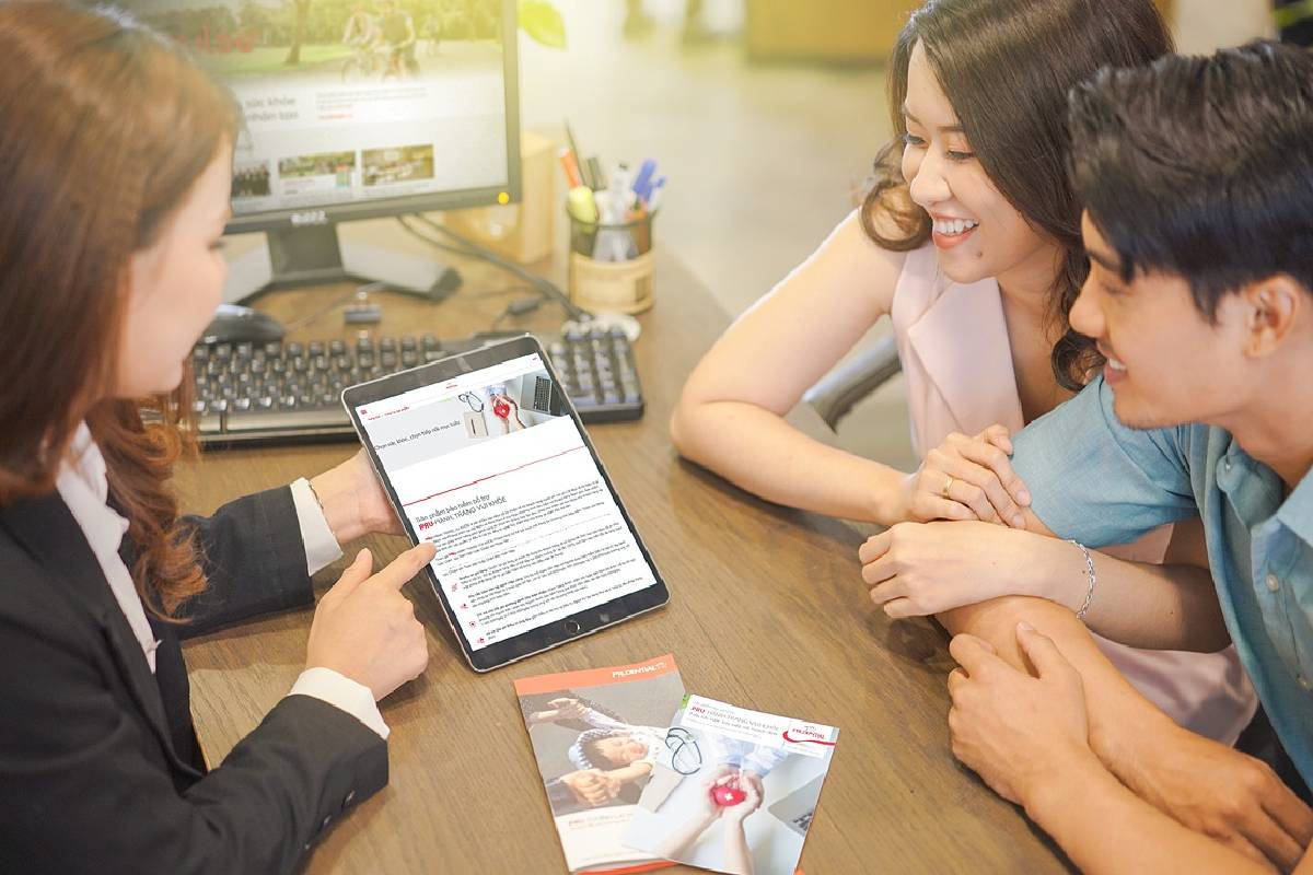 So sánh bảo hiểm y tế và bảo hiểm xã hội khác nhau thế nào?