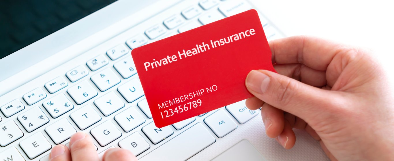 Thẻ chăm sóc sức khỏe là gì? Quyền lợi và cách sử dụng