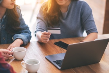 Muốn con chi tiêu thông minh, hãy là những bậc phụ huynh thông thái