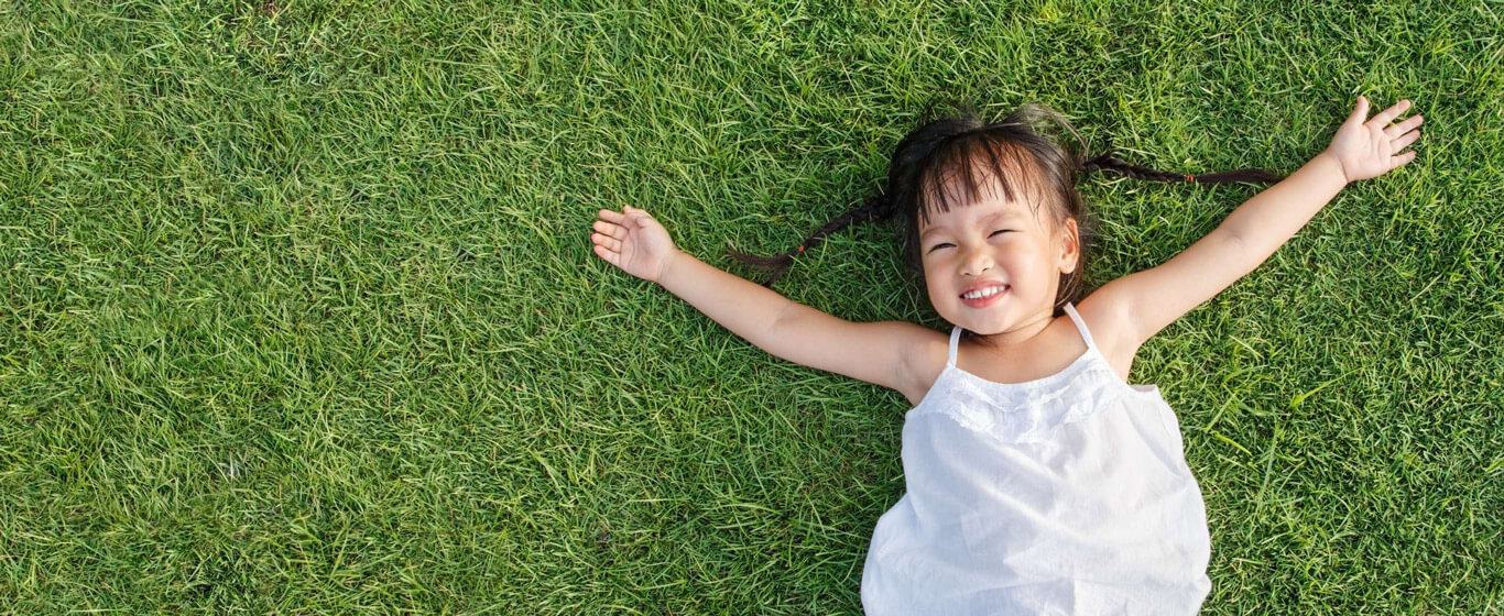 Con ơi, mình cùng bảo vệ môi trường nhé!