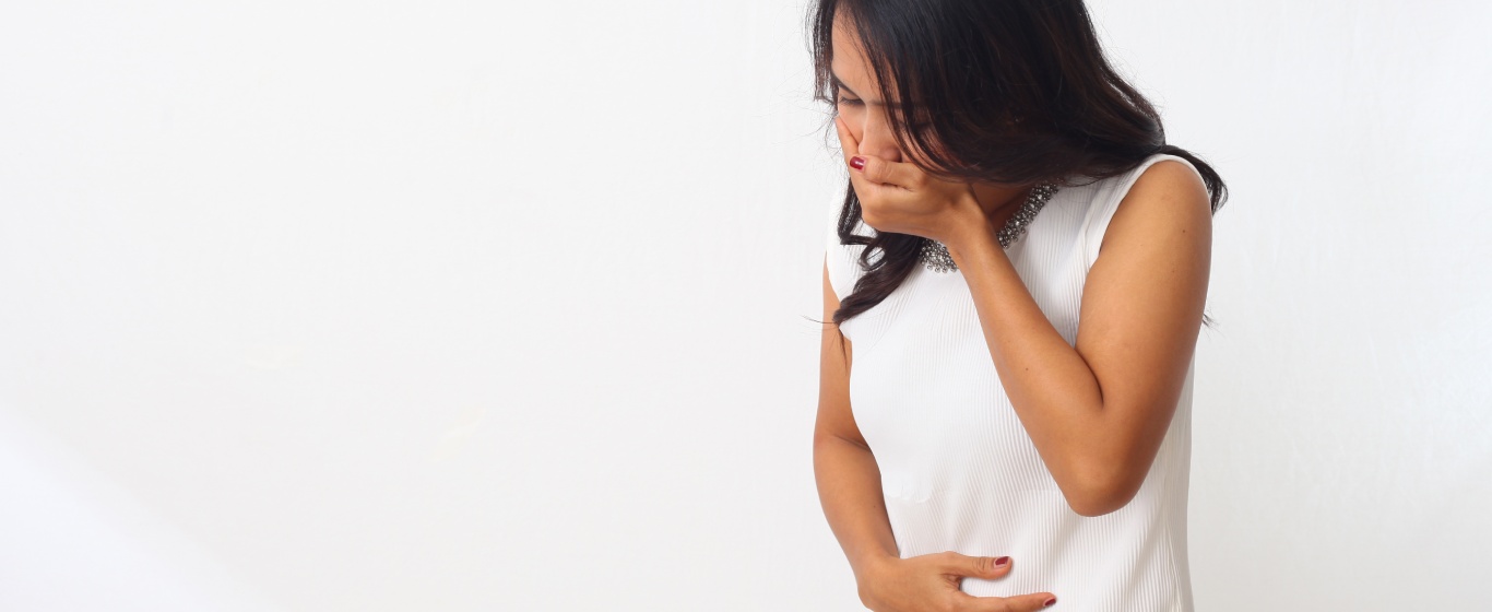 Nhận diện ngay 10 dấu hiệu ngộ độc thực phẩm và cách xử lý