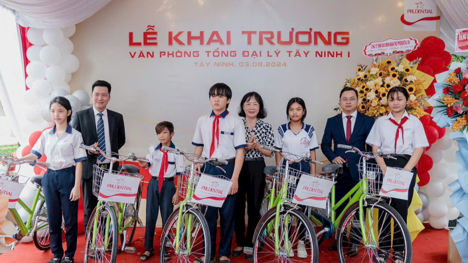  Chương trình "Cùng em đến trường" tại Tây Ninh