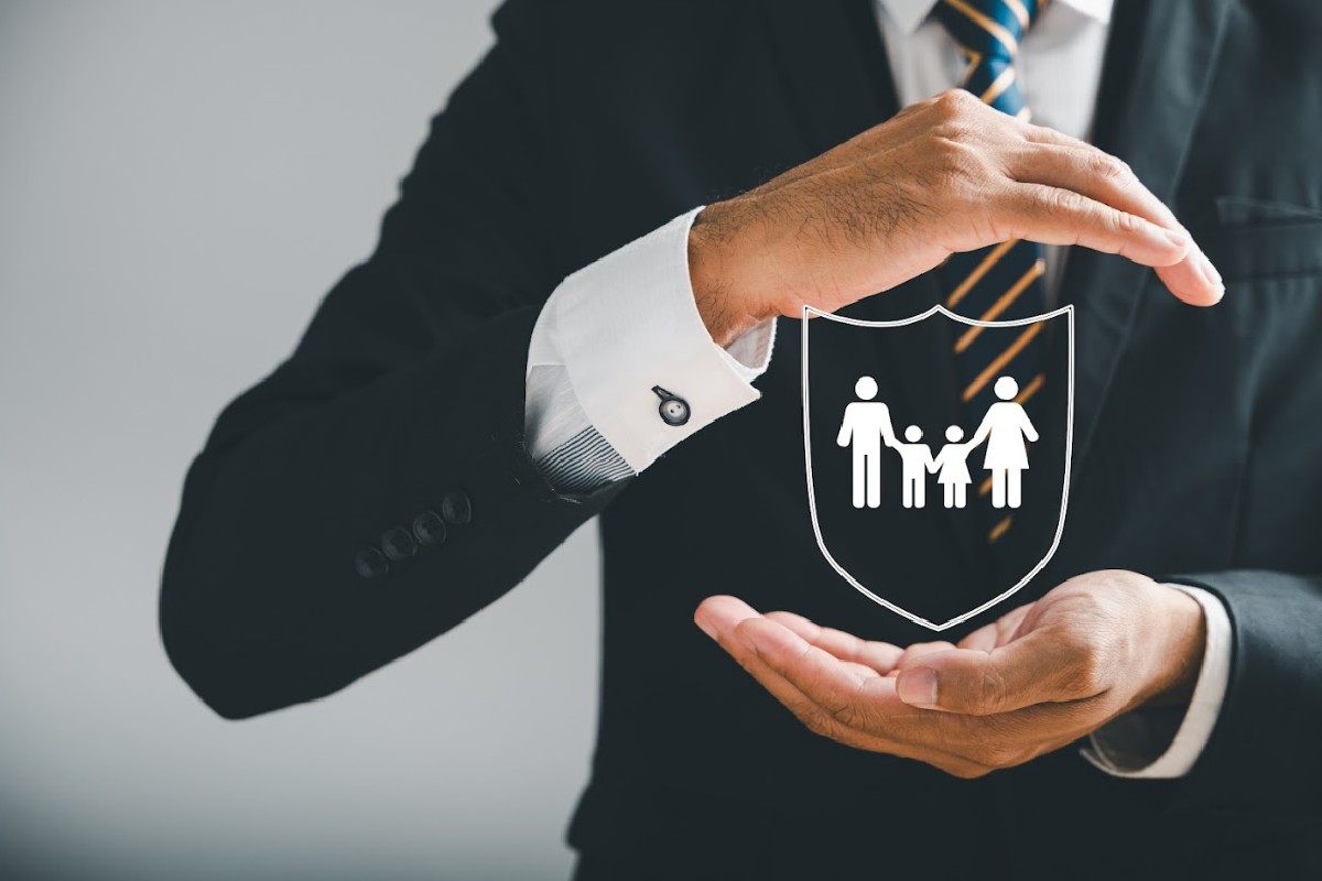 rui-ro-la-gi-cac-loai-rui-ro-bao-hiem-nguoi-tham-gia-can-biet-1200x800-5