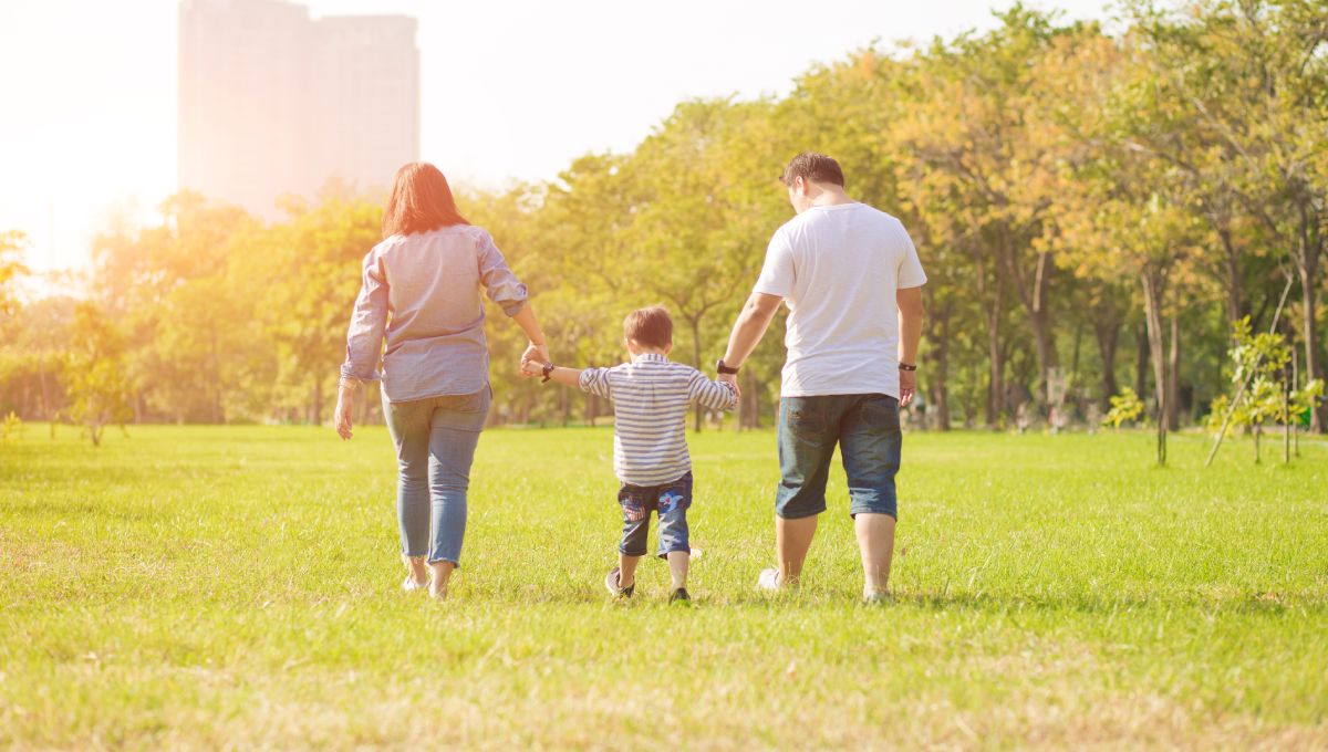 bai-viet-cha-me-nen-mua-cac-hoi-bao-hiem-nao-tot-cho-tre-02