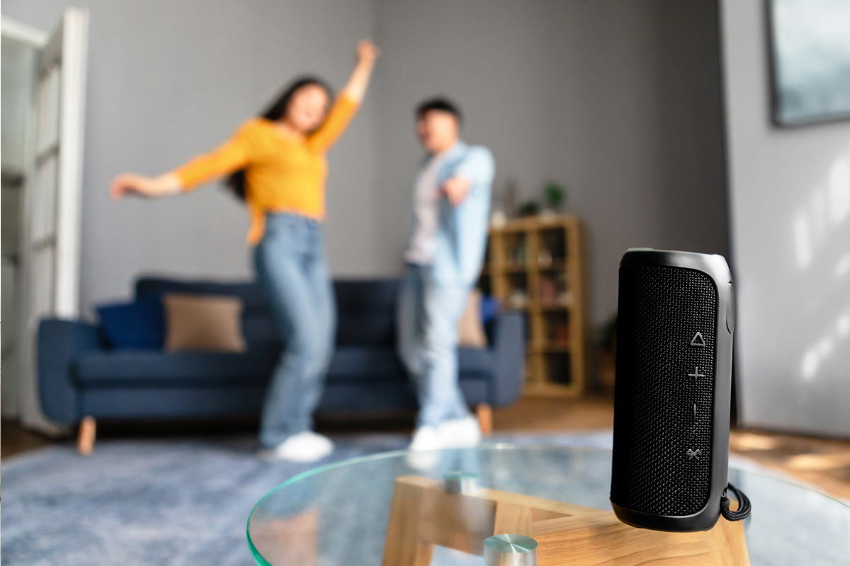 7-ung-dung-va-thiet-bi-thong-minh-can-thiet-cho-cuoc-song-1200x800-2