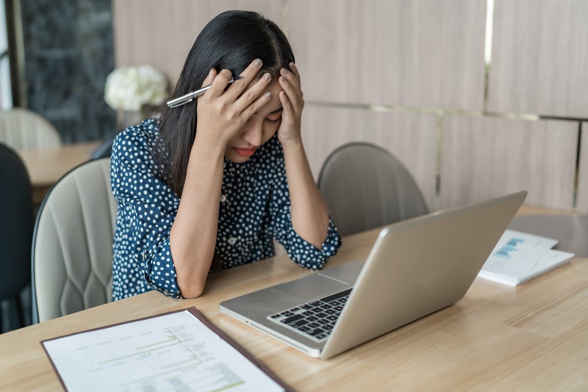 bi-quyet-tranh-xa-hoi-chung-chay-sach-1200x800-2