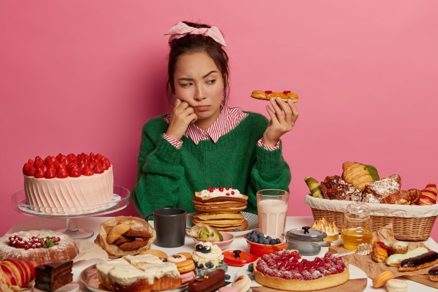 Emotional Eating - Khi ta ăn vì… buồn