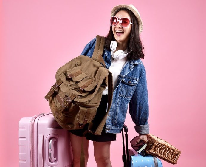 11 cách xếp đồ vào vali & balo du lịch siêu gọn gàng