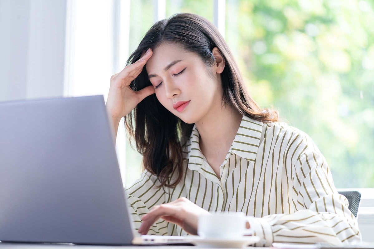 job-burnout-la-gi-va-ban-co-dang-mac-phai-1200x800-1