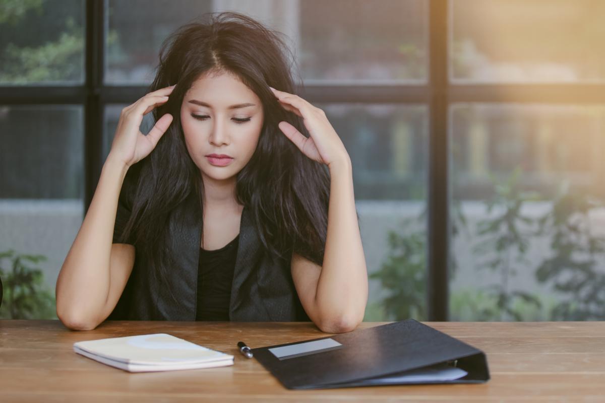 bai-viet-ky-nang-kiem-soat-cam-xuc-quan-trong-hon-chung-ta-nghi-01