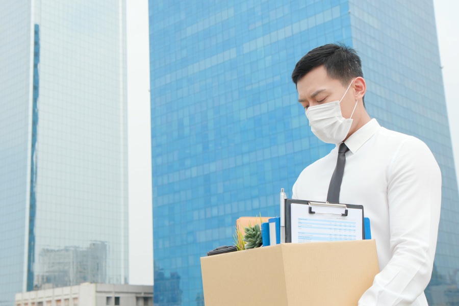 lam-gi-khi-bi-buoc-thoi-viec-dot-ngot-1200x800-1