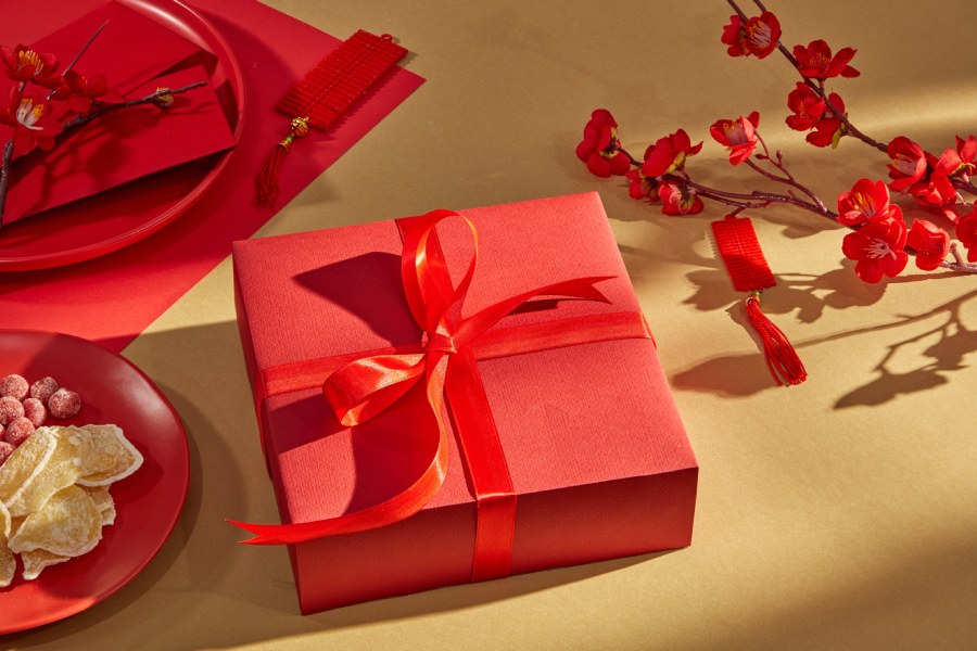 tang-qua-tet-nen-chu-trong-vao-cua-cho-hay-cach-cho-1200x800-1