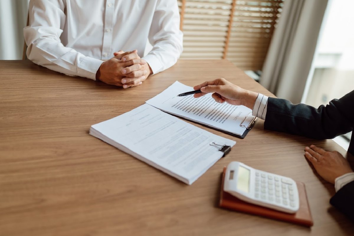 nguoi-thu-huong-bao-hiem-la-gi-quyen-loi-va-nhung-dieu-can-biet-1200x800-4