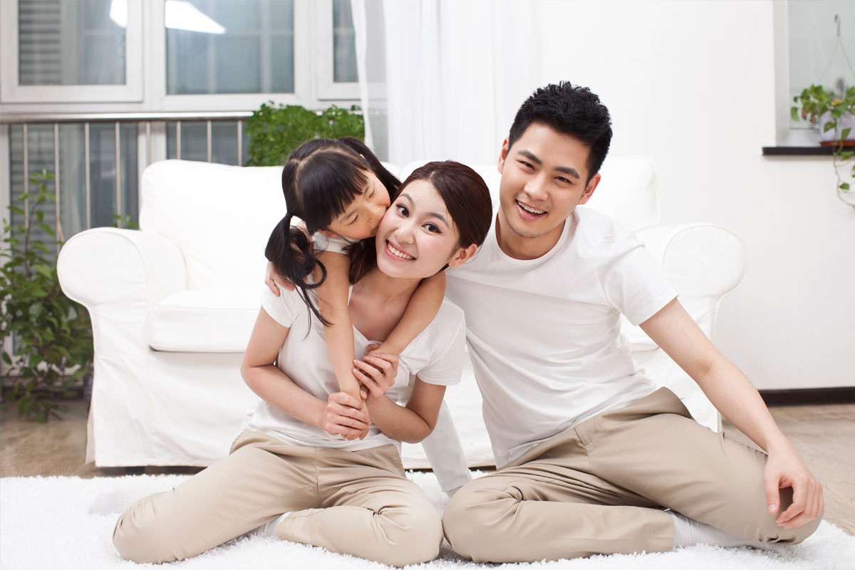 vi-sao-nen-mua-bao-hiem-cho-nguoi-tru-cot-gia-dinh1