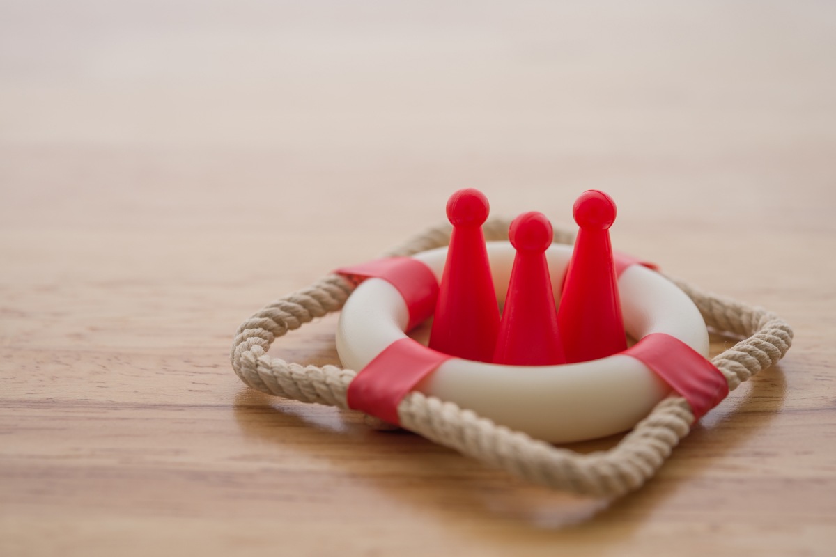 nen-mua-bao-hiem-nhan-tho-hay-bao-hiem-suc-khoe-2-1200x800px