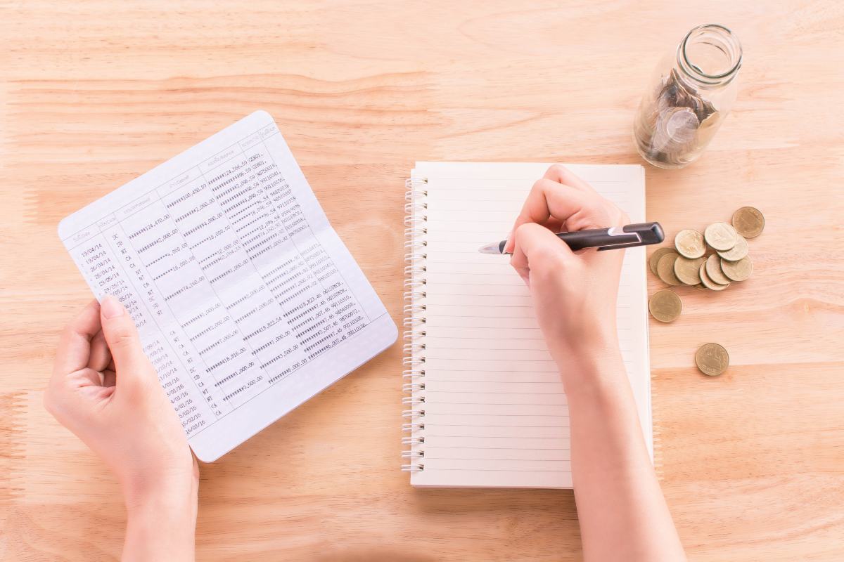 bao-nhieu-tien-thi-co-the-gui-tiet-kiem-va-can-luu-y-gi-1200x800-2