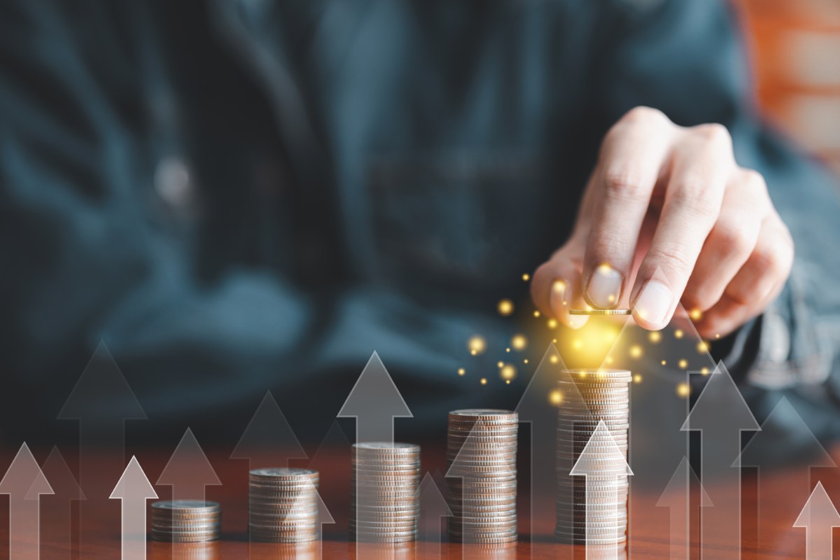 Bí quyết tiết kiệm tiền lương hàng tháng cho dân công sở