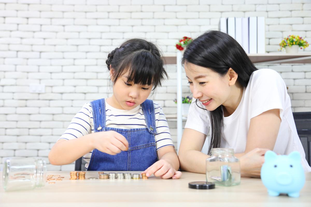 "Bỏ túi" 15 cách tiết kiệm tiền hiệu quả cho gia đình ngay nhé!