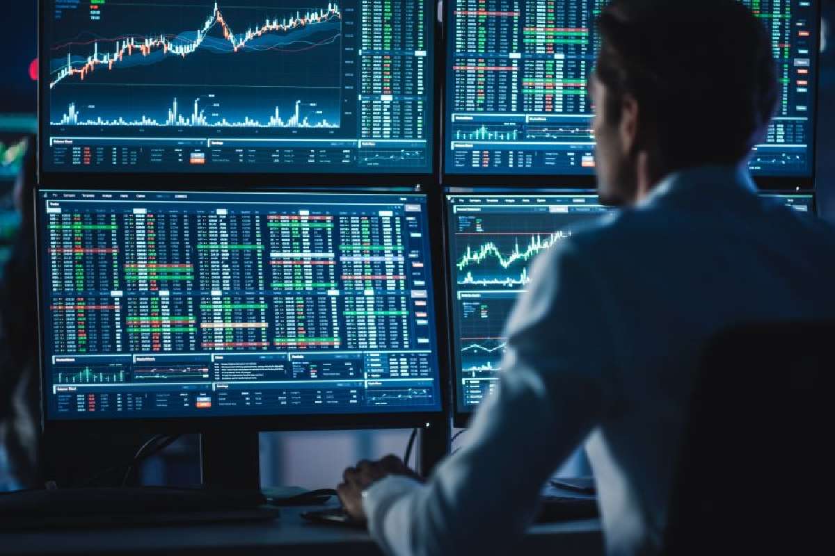 Phân biệt cổ phiếu và trái phiếu: Lựa chọn nào tốt nhất?