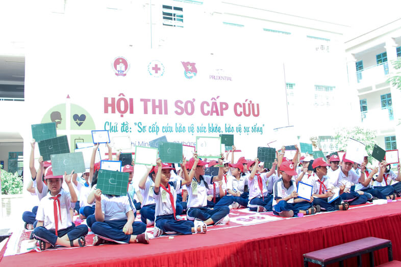 Hội thi SCC cho học sinh trường tiểu học: tại trường Tiểu học Hoàng Minh Đạo phường 5, quận 8, TP. Hồ Chí Minh đã có sự tham dự của hơn 700 người với đại diện của các Sở, ban, ngành, các giáo viên và các em học sinh của 10 trường tham gia dự án với hiệu ứng truyền thông tốt trong cộng đồng.